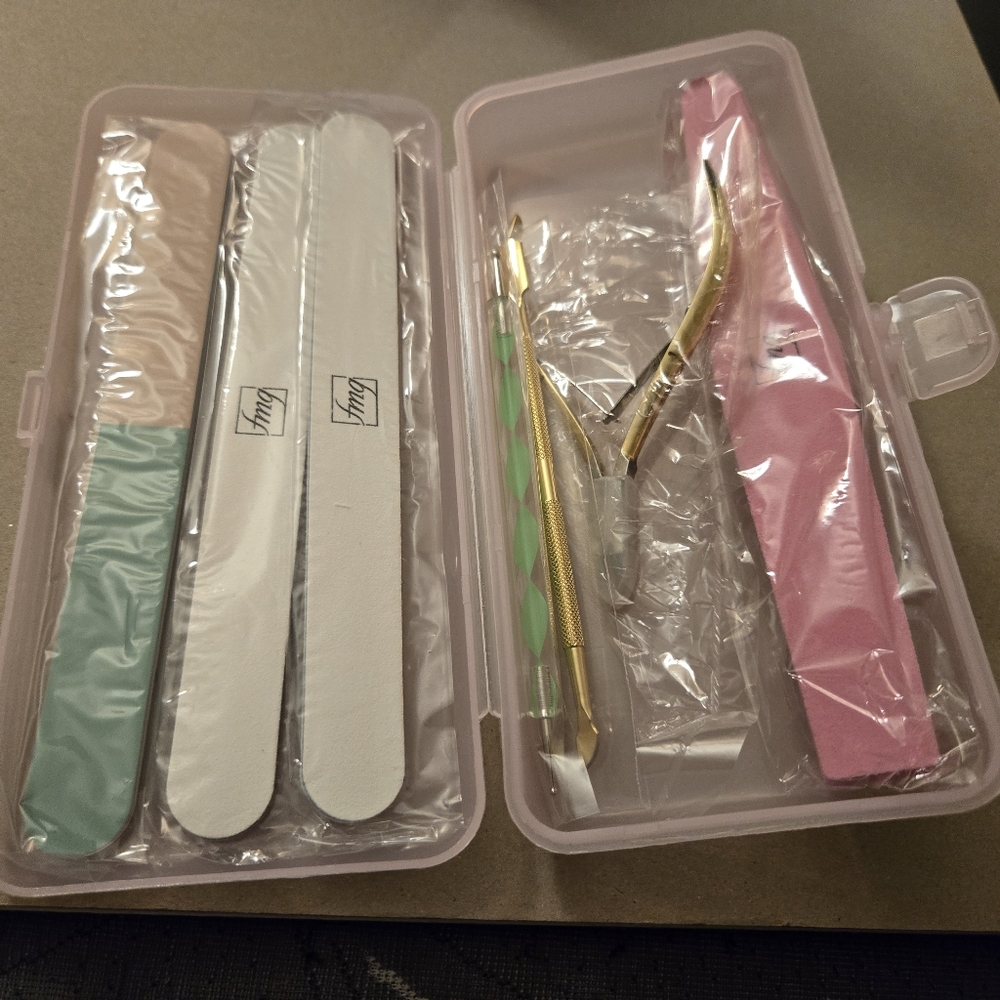 Nail care kit